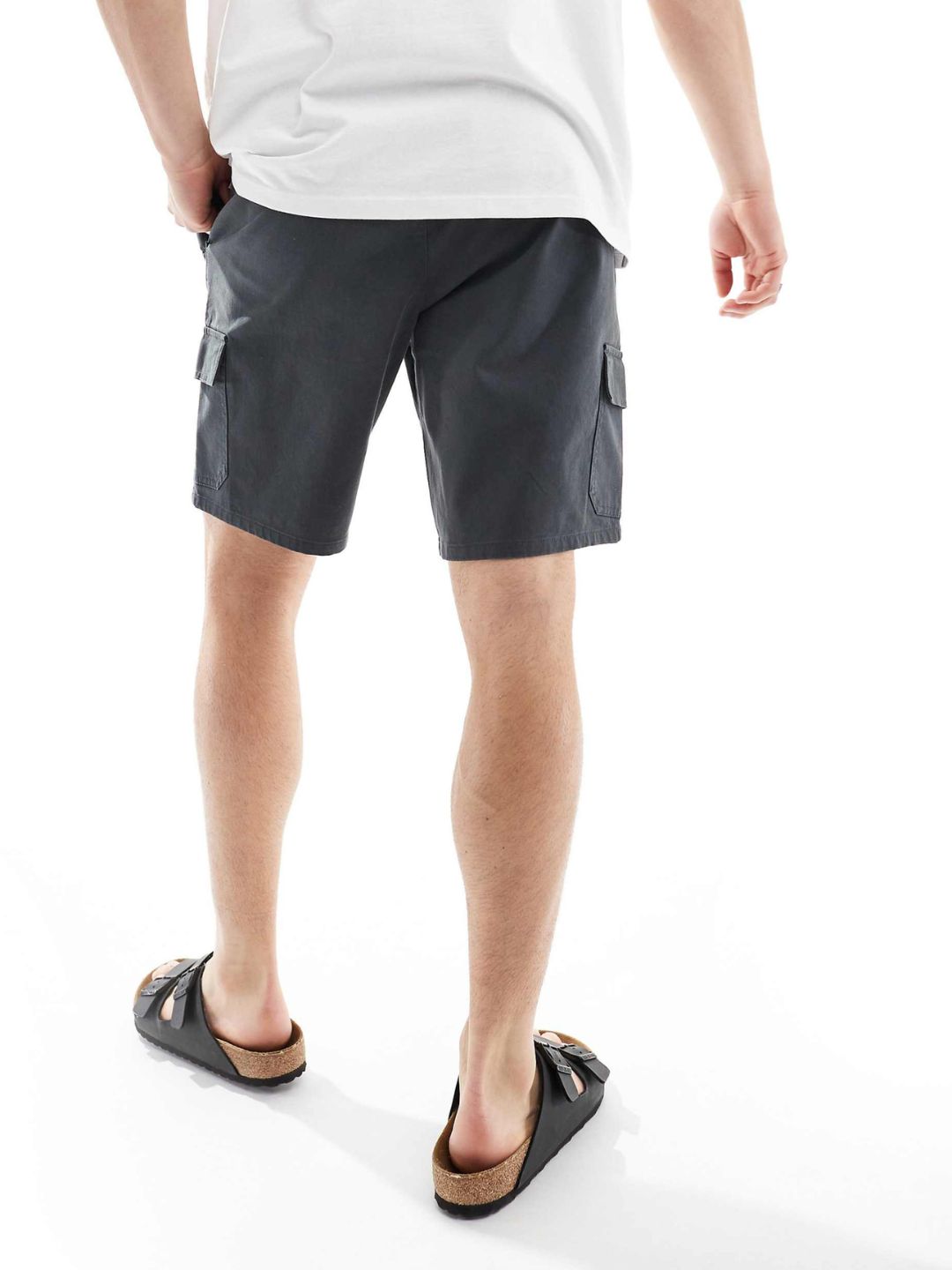 ASOS DESIGN - cargo short in regular length in charcoal