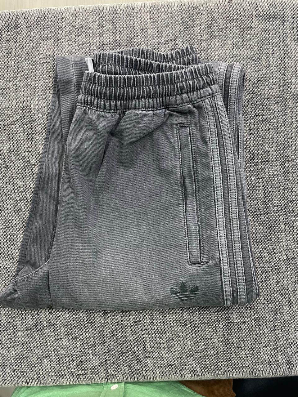 Adidas - Adicolor Loose Trackpant Denim Stone