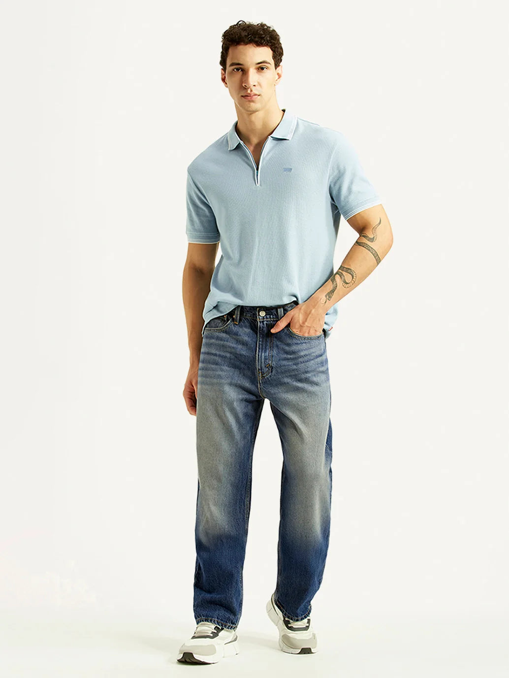Levis - Men's 568 Blue Baggy Fit Mid Rise Jeans