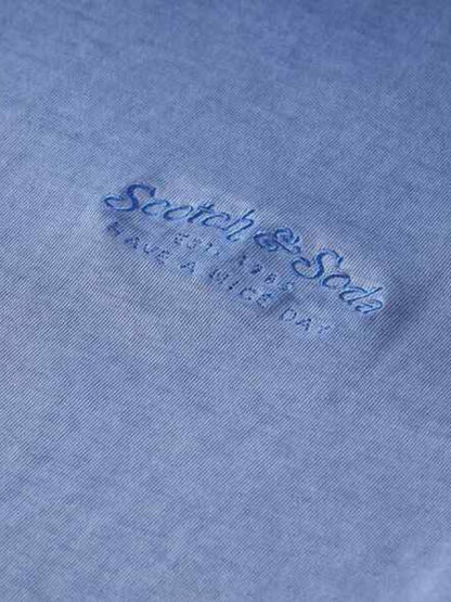SCOTCH & SODA - Garment Dye Left-Chest Artwork T-Shirt
