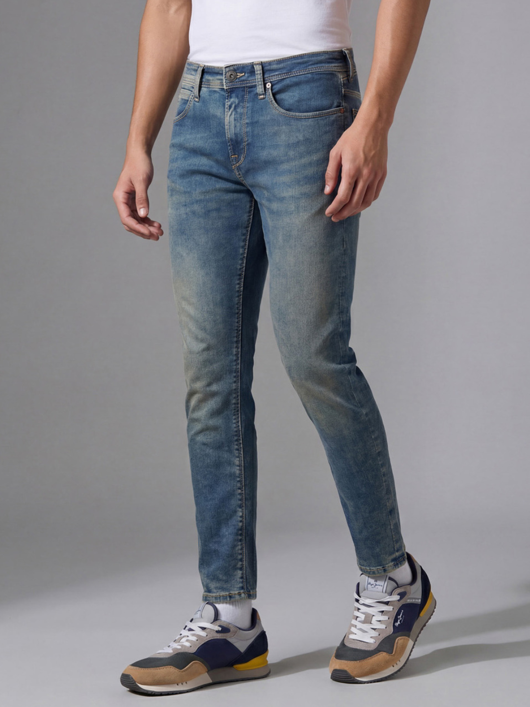 Pepe Jeans - Men Blue Mid Rise Skinny Fit Powerflex Jeans