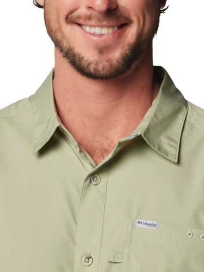 COLUMBIA - Mens Green Omni-Shade Slack Tide Camp Short Sleeve Shirt