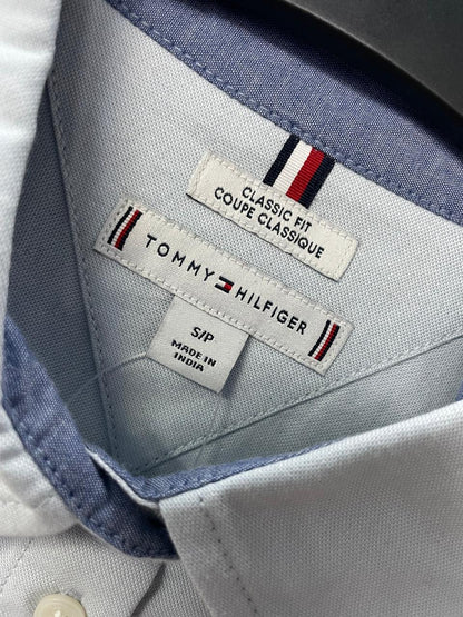 Tommy Hilfiger - Classic Fit Solid Casual Shirt