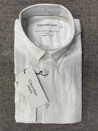Calvin Klein - Solid Slim Fit Shirt