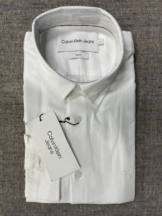 Calvin Klein - Solid Slim Fit Shirt