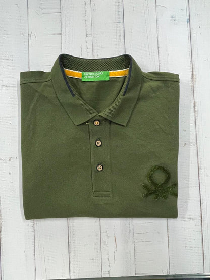 United Colors of Benetton - Men Solid Polo Collar Cotton T-shirt