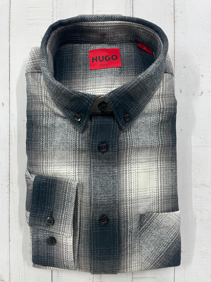 HUGO  - Straight Fit Shirt