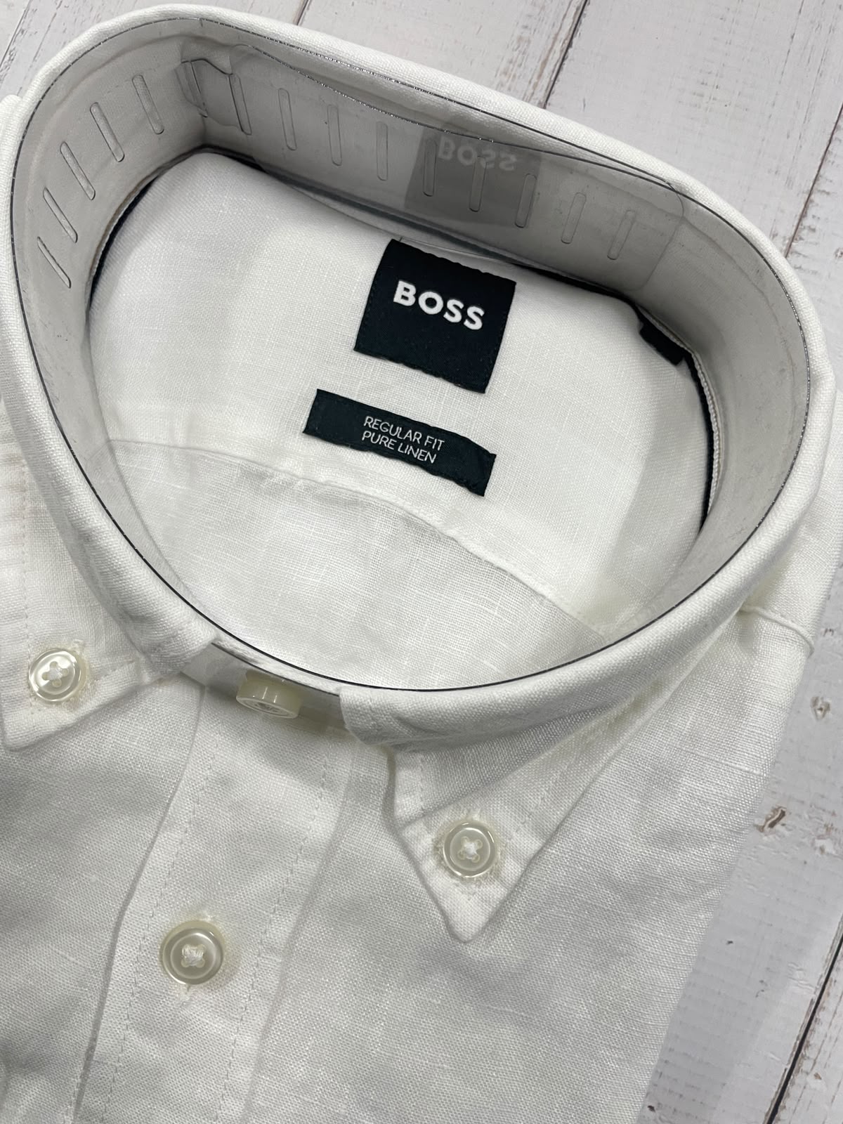 BOSS - Full sleeved pure linen shirt - Regular Fit