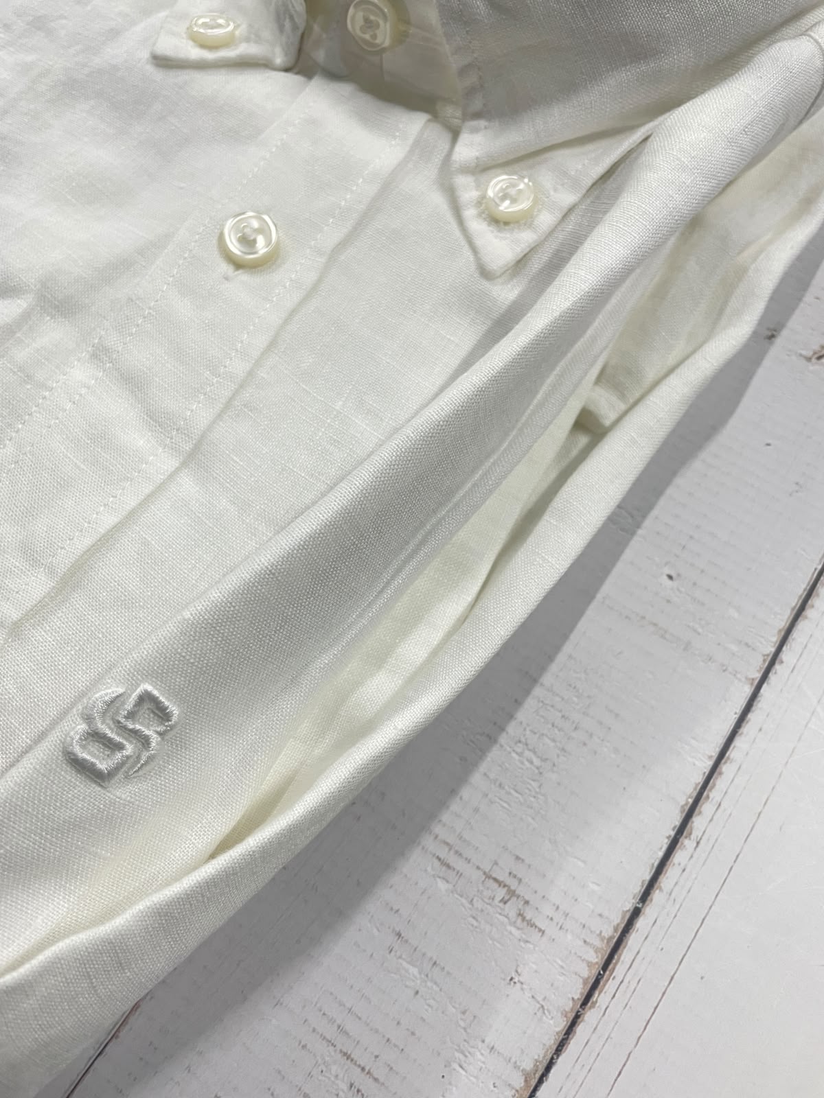 BOSS - Full sleeved pure linen shirt - Regular Fit
