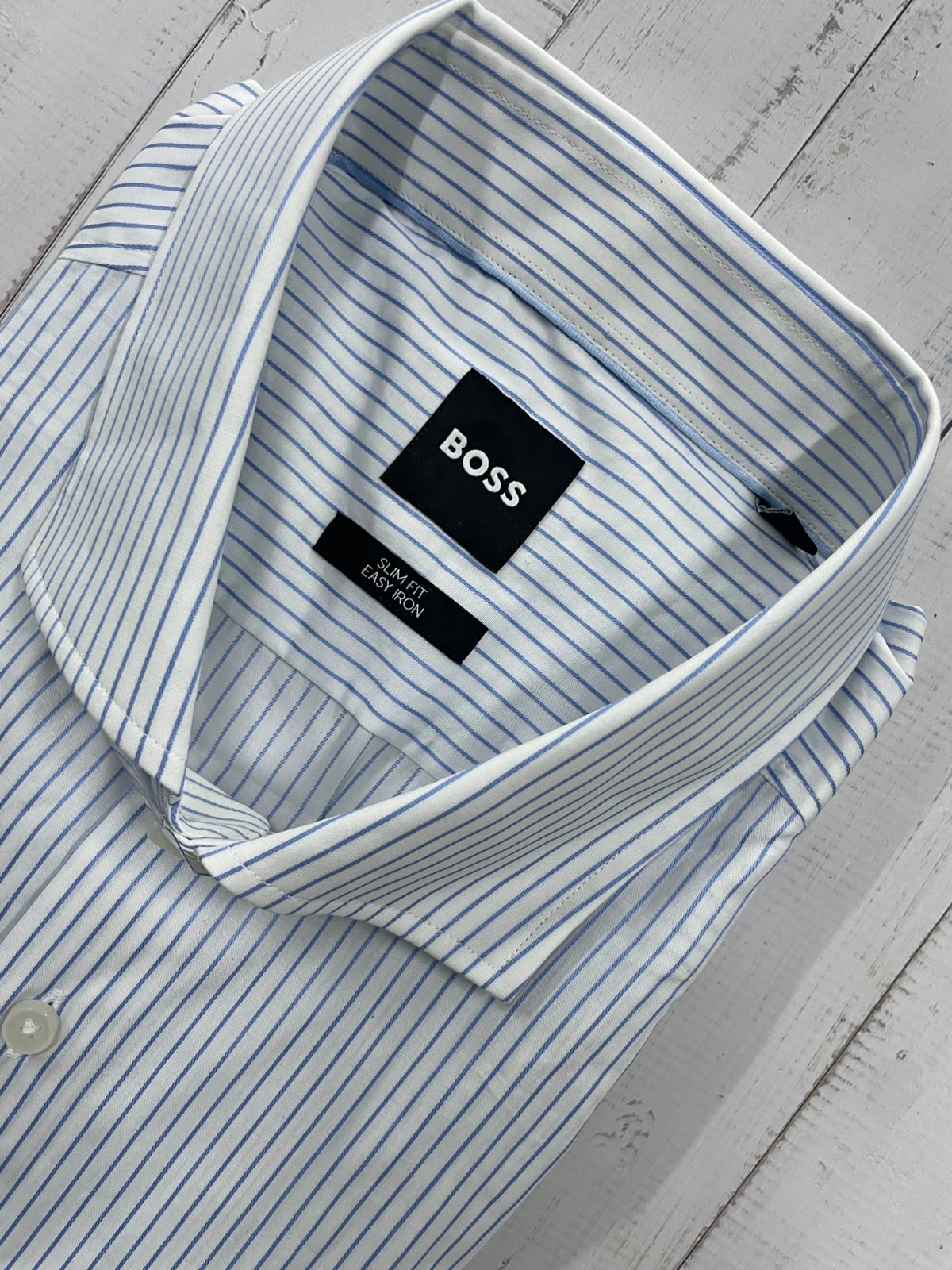 BOSS - Full sleeved SLIM fit shirt - easy iron