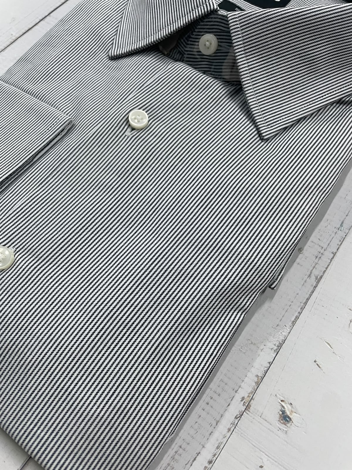 BOSS - Full sleeved regular fit shirt - easy iron
