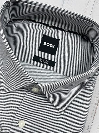 BOSS - Full sleeved regular fit shirt - easy iron