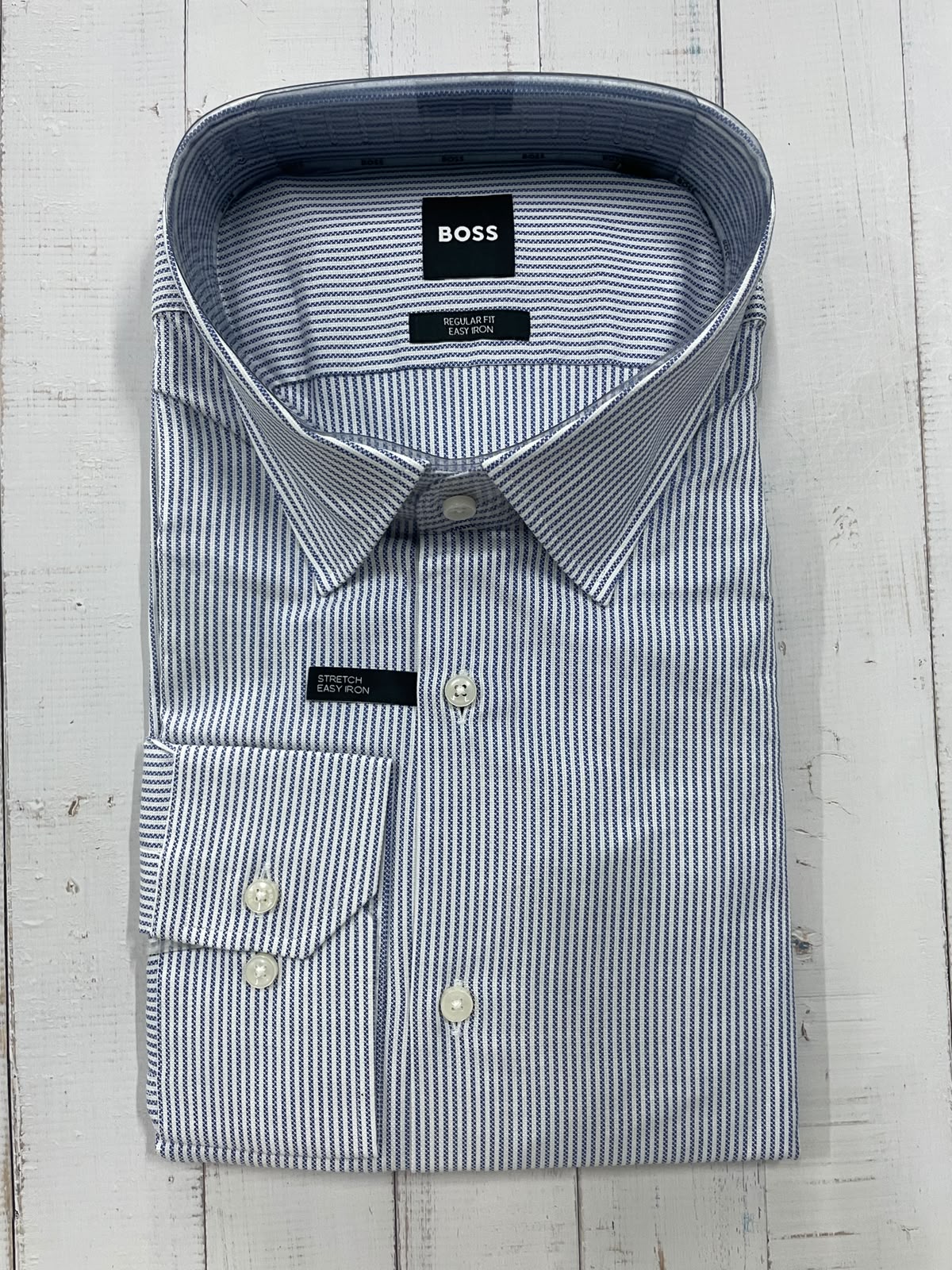 BOSS - Full sleeved regular fit shirt - easy iron