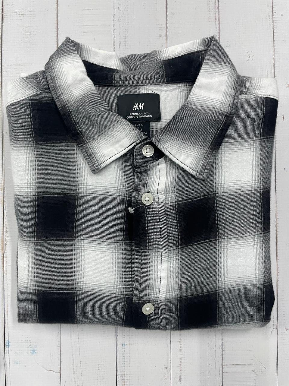 H&M - Relaxed Fit Flannel shirt