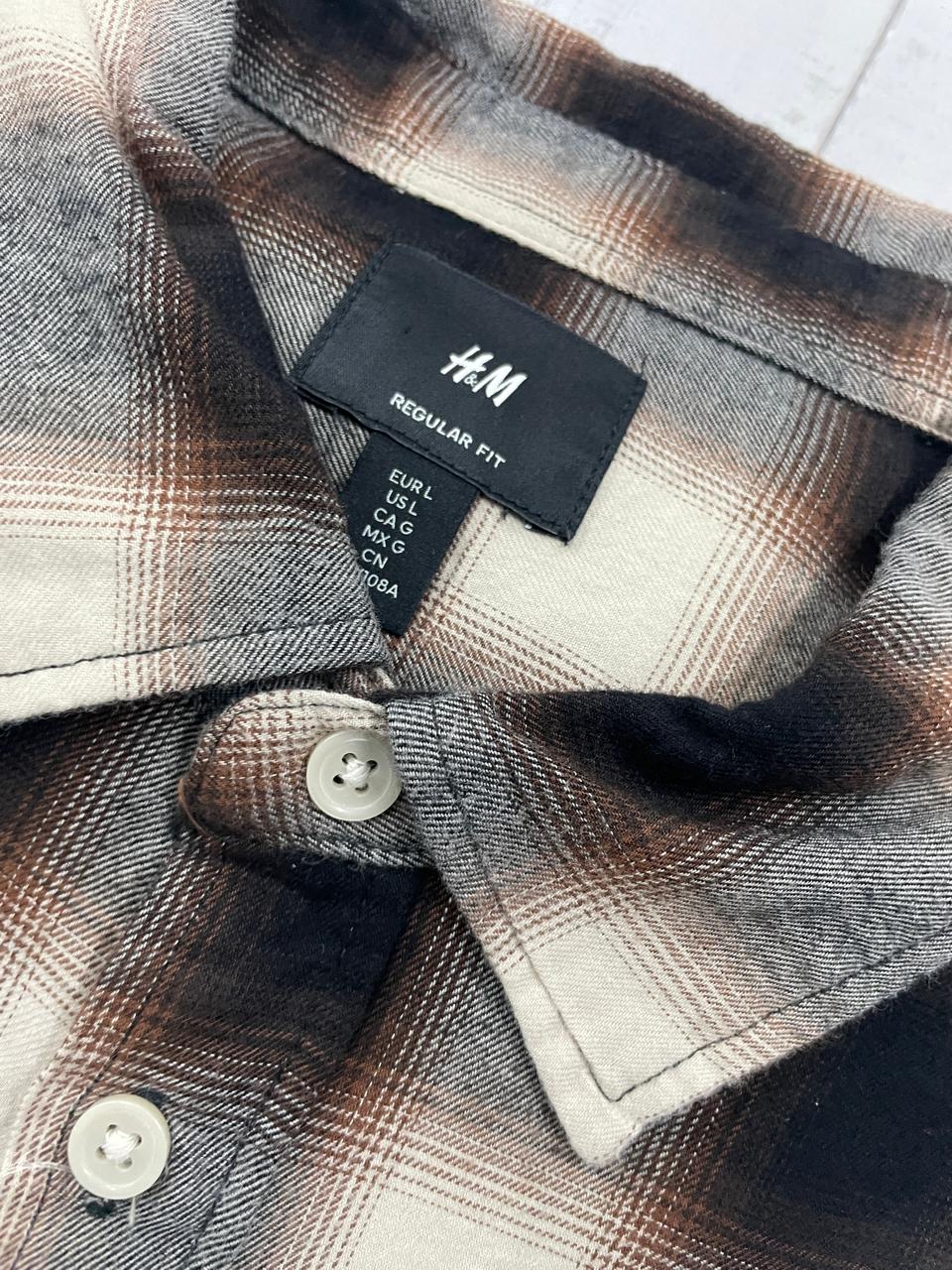 H&M - Relaxed Fit Flannel shirt